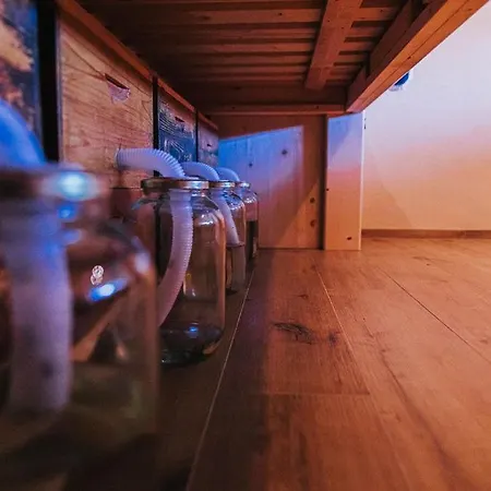 Sleeping With Bees - Tourist Farm Muha Apartman *