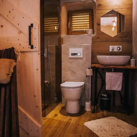 Sleeping With Bees - Tourist Farm Muha *