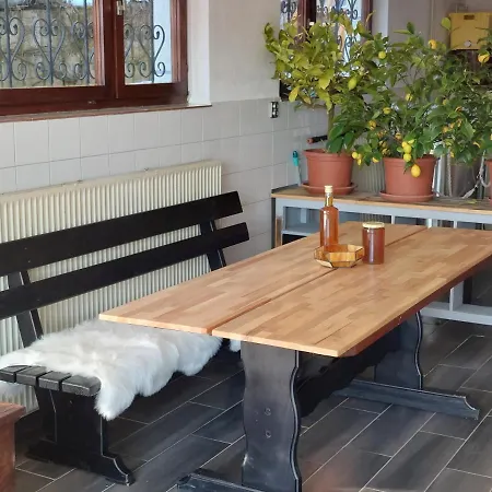 Sleeping With Bees - Tourist Farm Muha Apartman