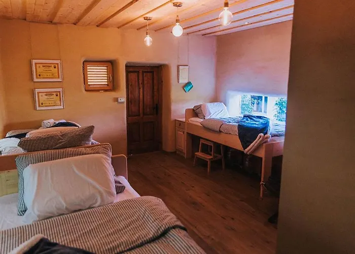 Διαμέρισμα Sleeping With Bees - Tourist Farm Muha *