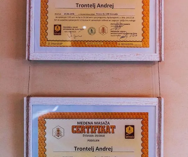 شقة Sleeping With Bees - Tourist Farm Muha *