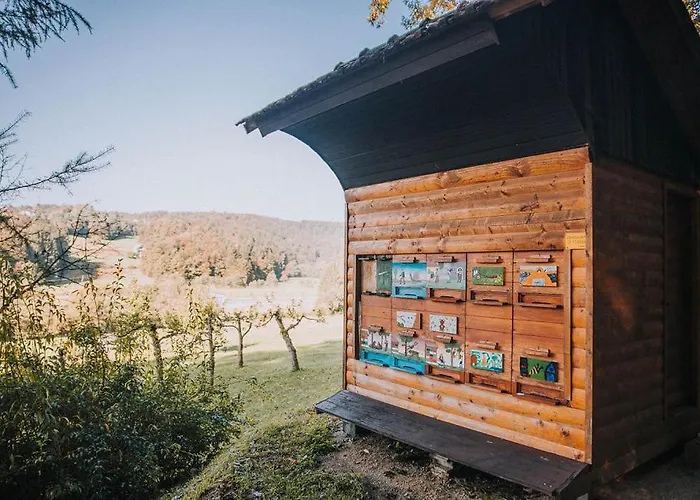 Sleeping With Bees - Tourist Farm Muha شقة غروسوبلي