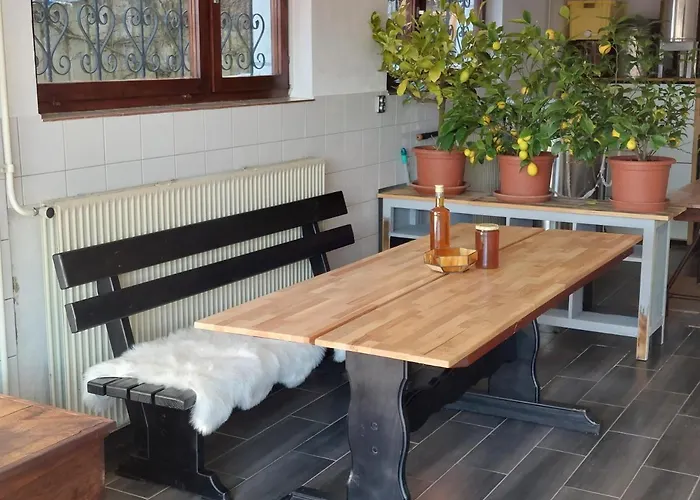 Sleeping With Bees - Tourist Farm Muha شقة